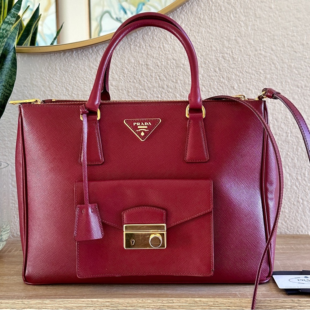 PRADA GALLERIA LUX SAFFIANO 2WAY TOP HANDLE SATCHEL BURGUNDY BAG ONE OF A KIND